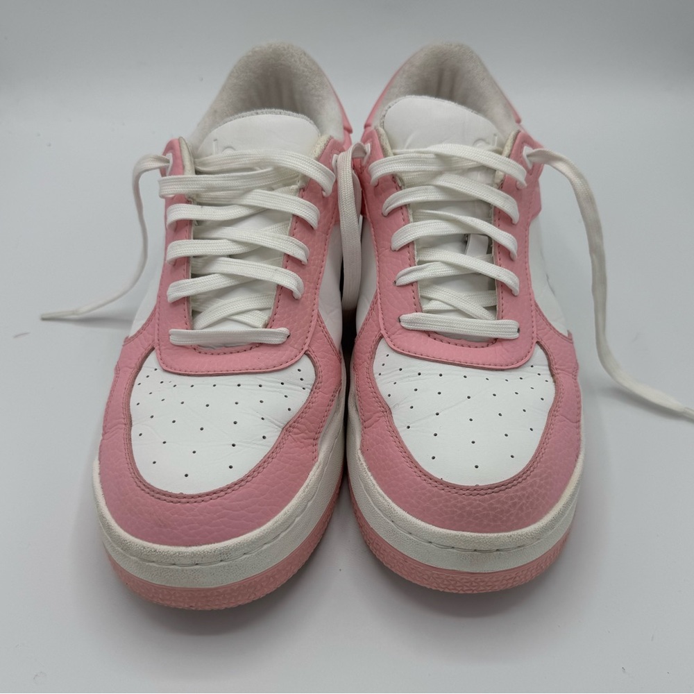 ALO Recovery Mode Sneaker Pink / White US Size 10 Women's gently worn
